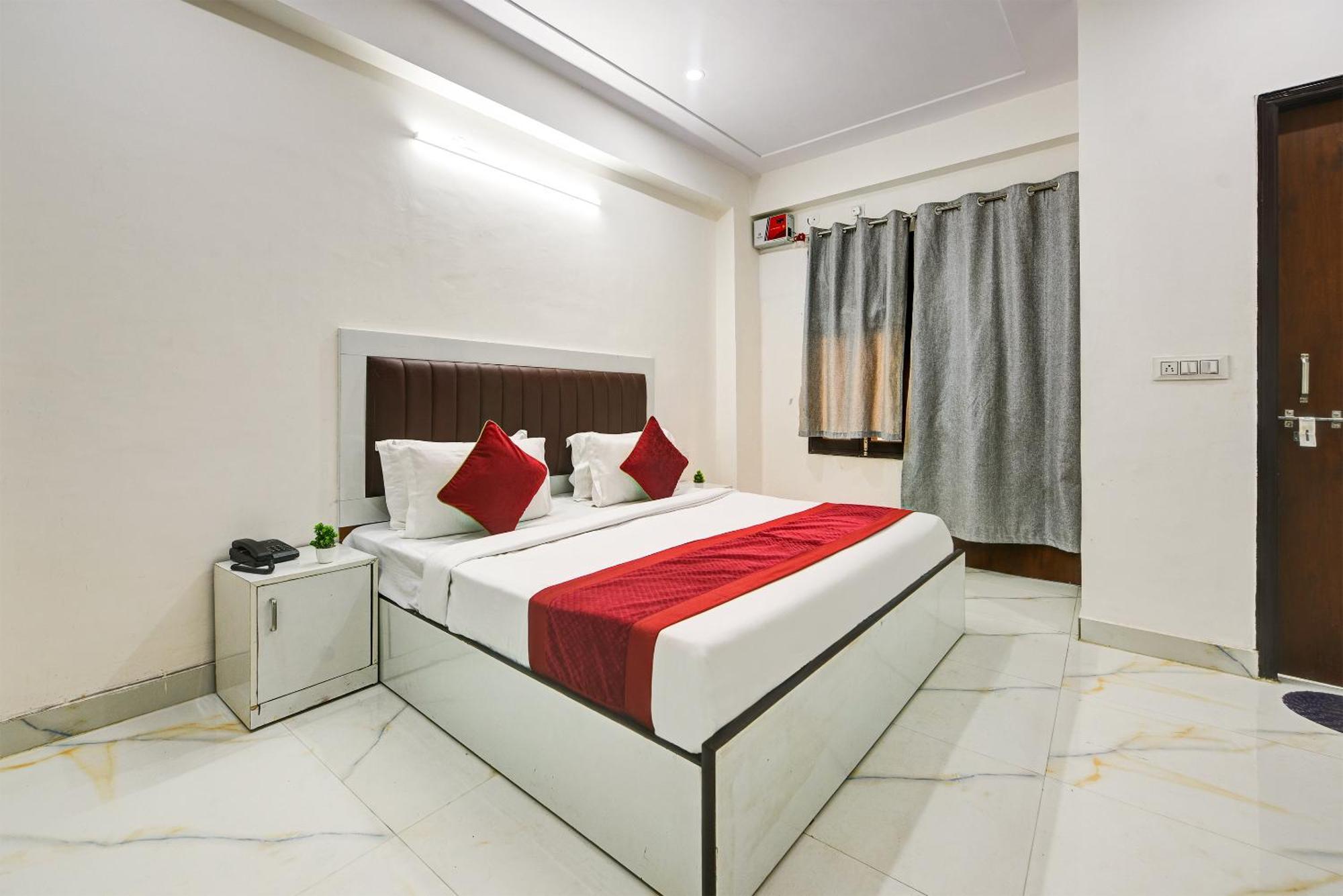 Hotel Krishna Tower Delhi  Exterior foto